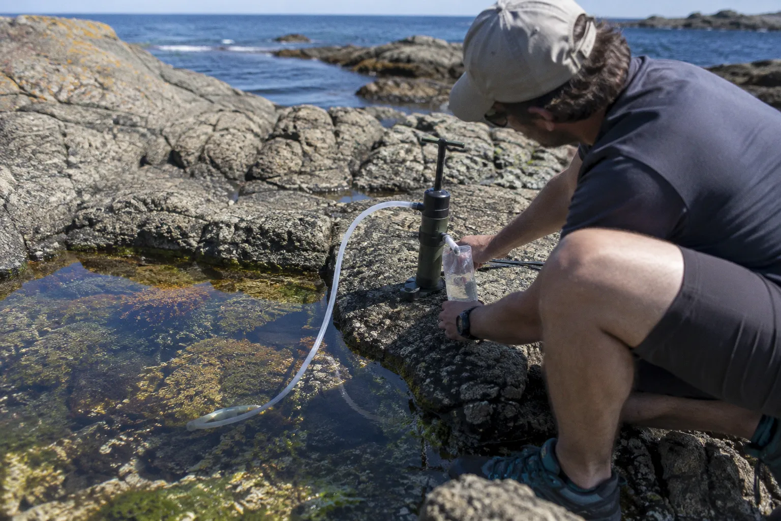 Filtrage de l'eau sur le littoral : plan complet d'autonomie